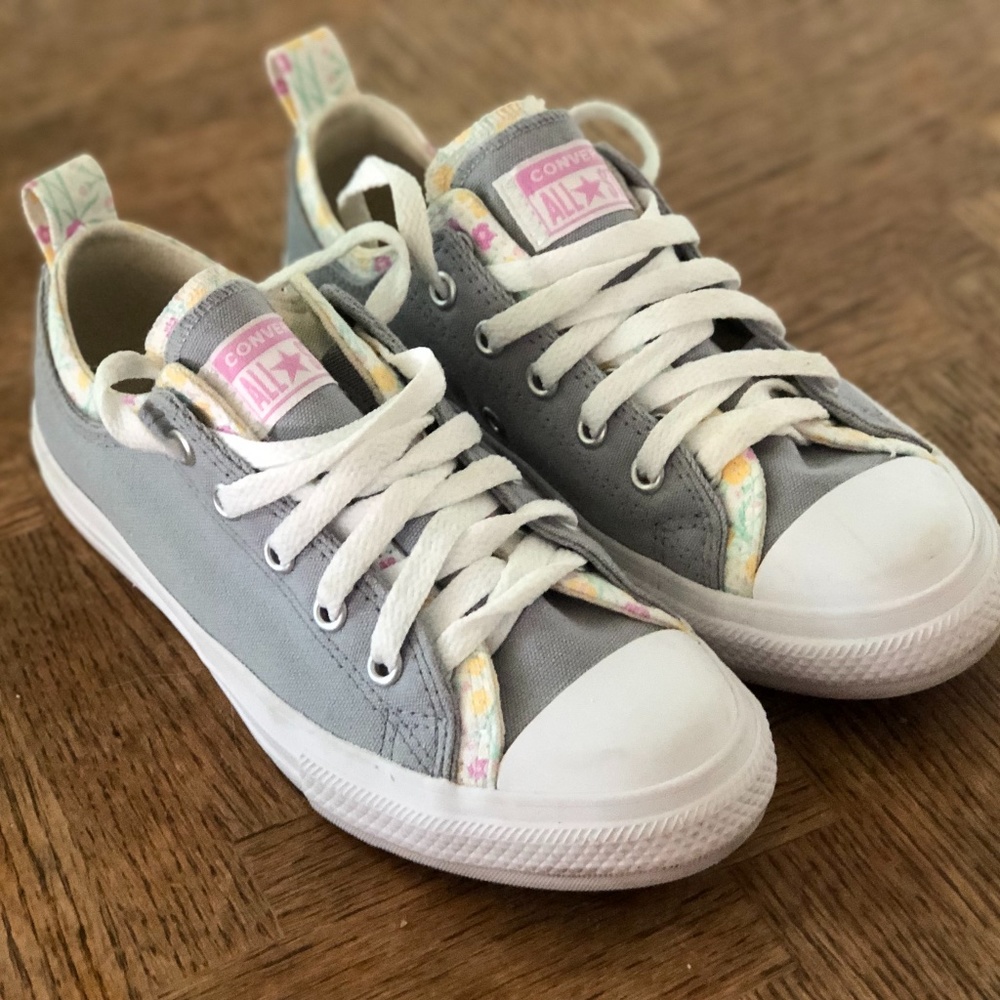 Converse girls sneaker